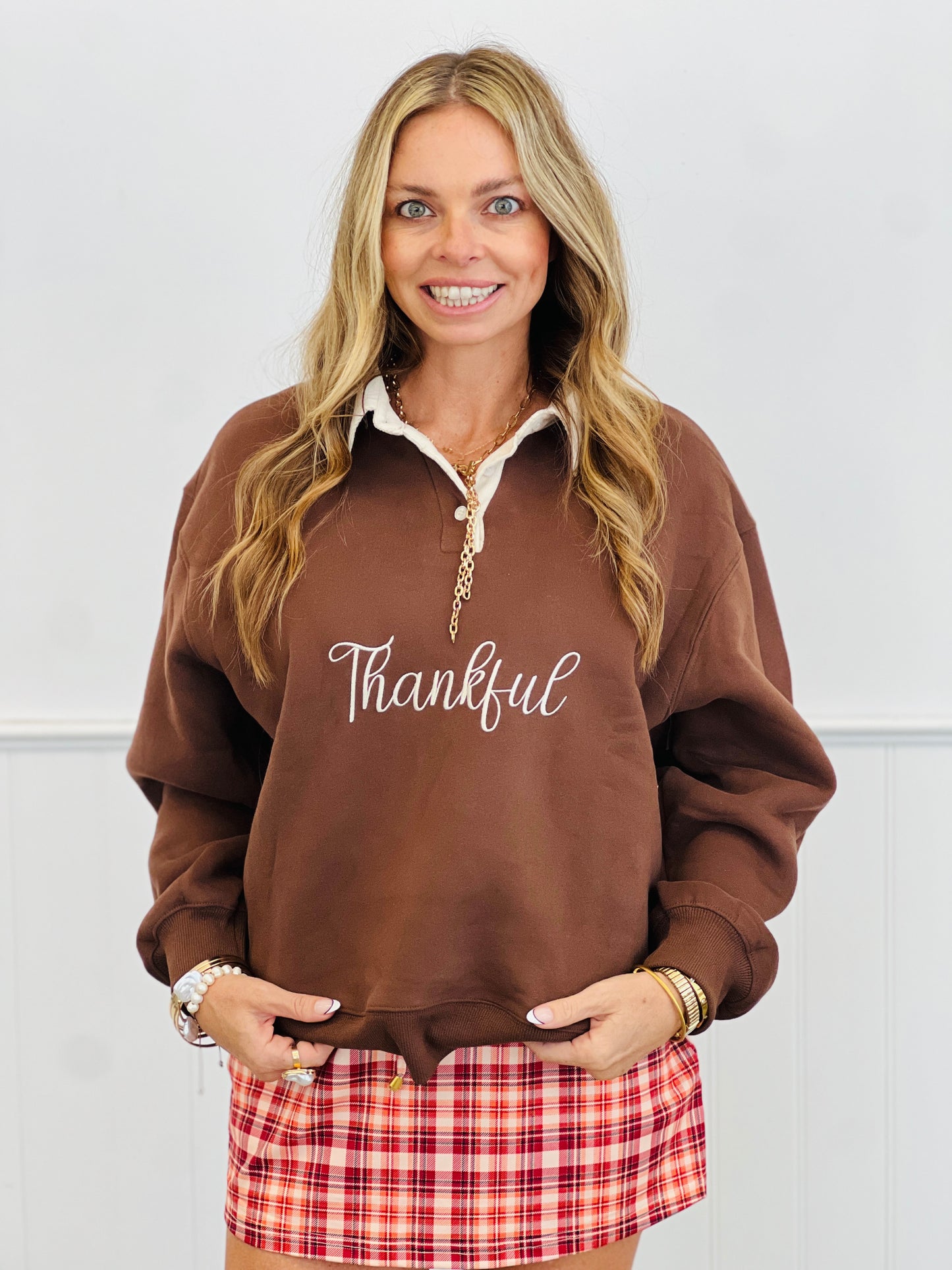 Brown Thankful Embroidered Fleece Sweatshirt (Reg.)