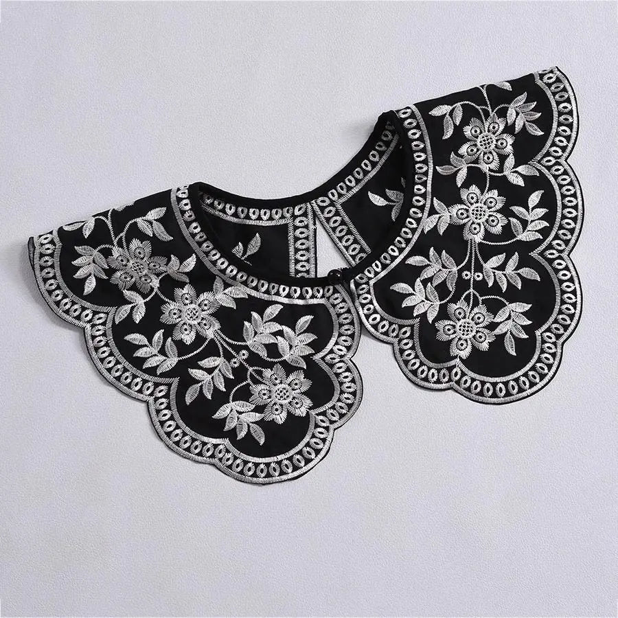 Midnight Bloom Detachable Collar (OS)