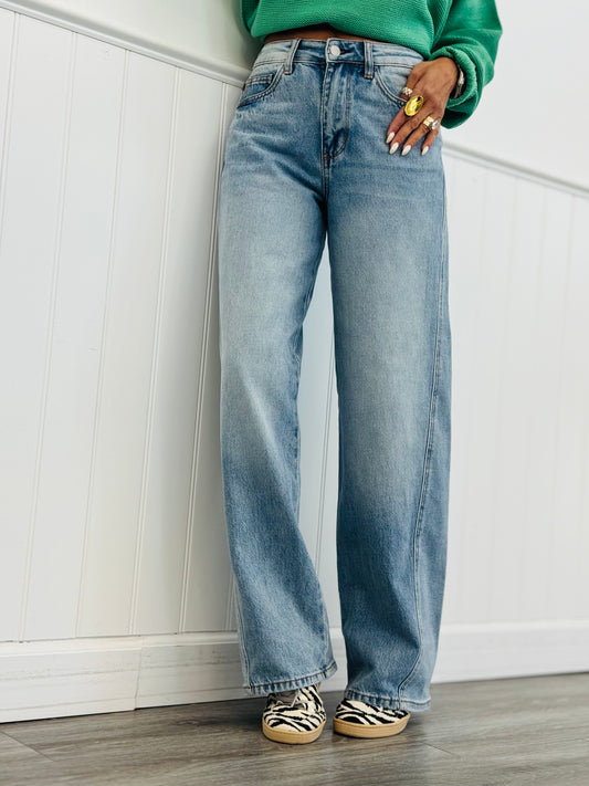 Judy Blue Twisted Tina Rigid Magic Jeans (Reg. and Plus)