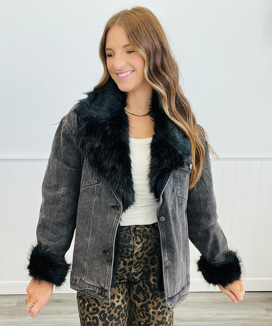 Washed Black Fur Trim Jacket (Reg)