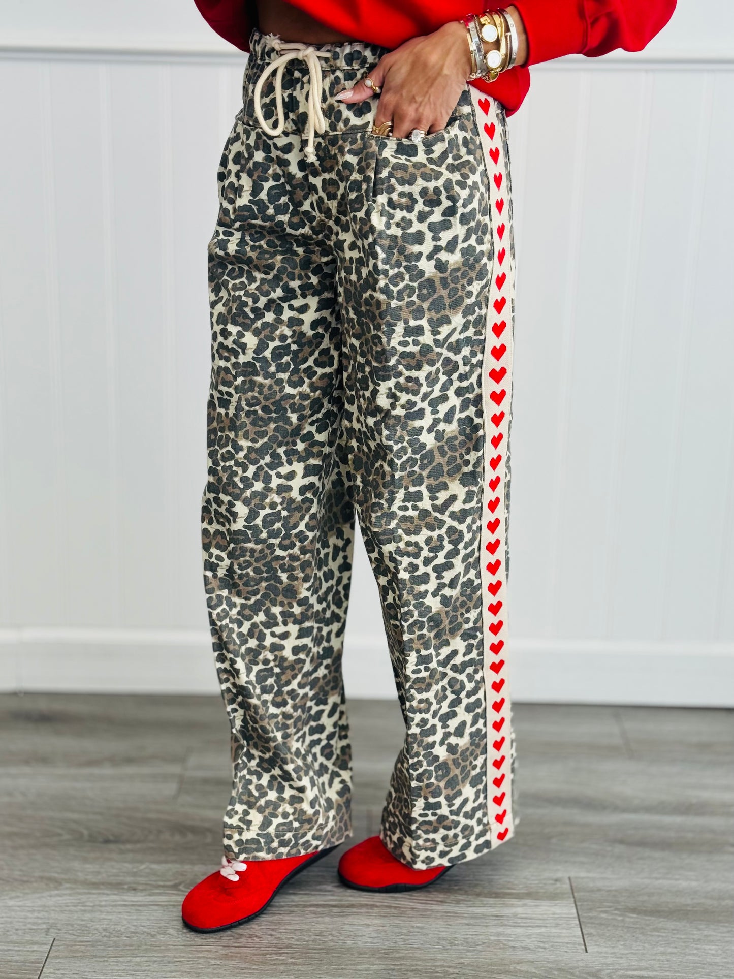 Red Heart Side Stripe Leopard Print Pants (Reg.)