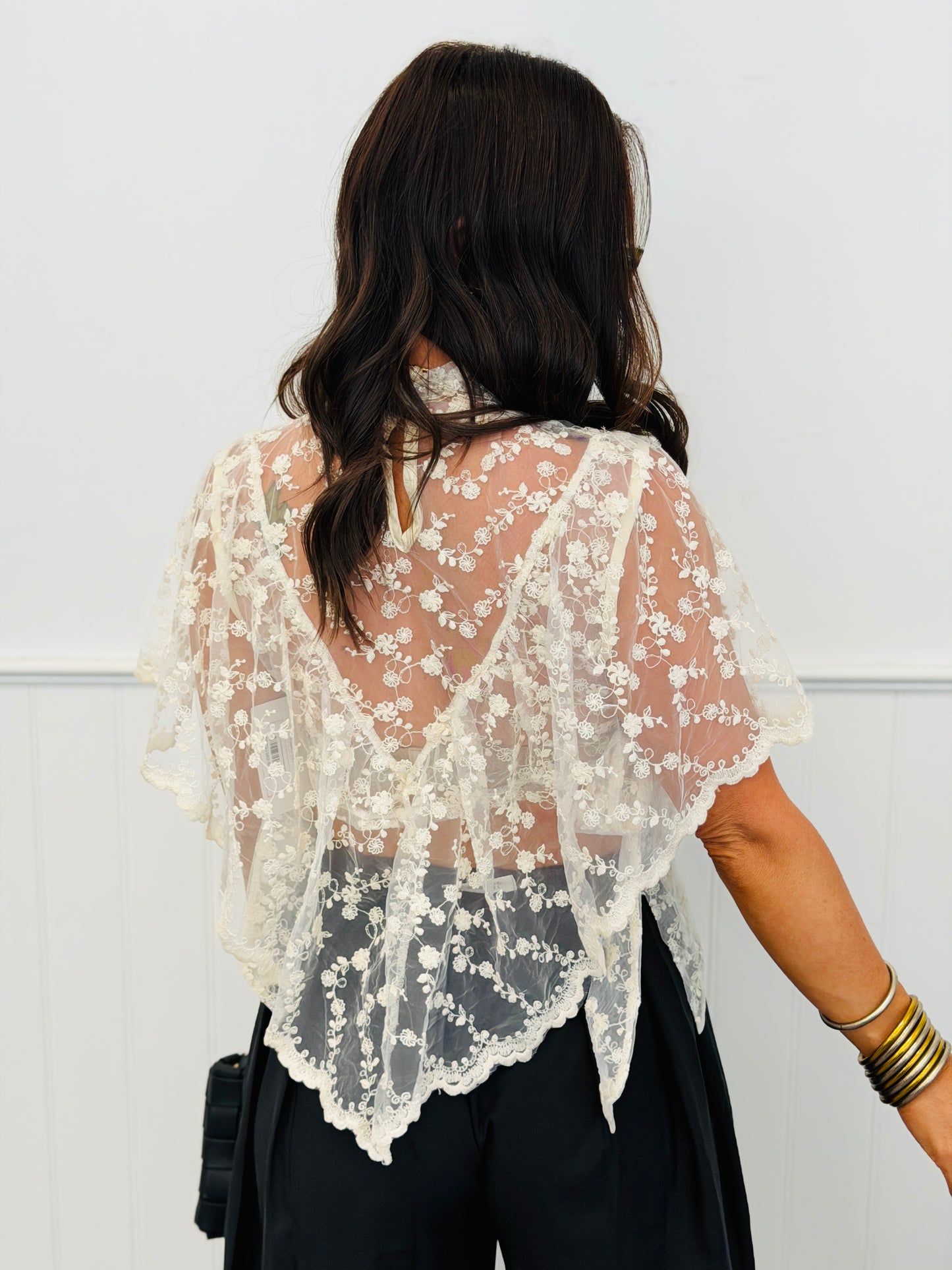 Beige Lace & Grace Sheer Poncho (Reg.)