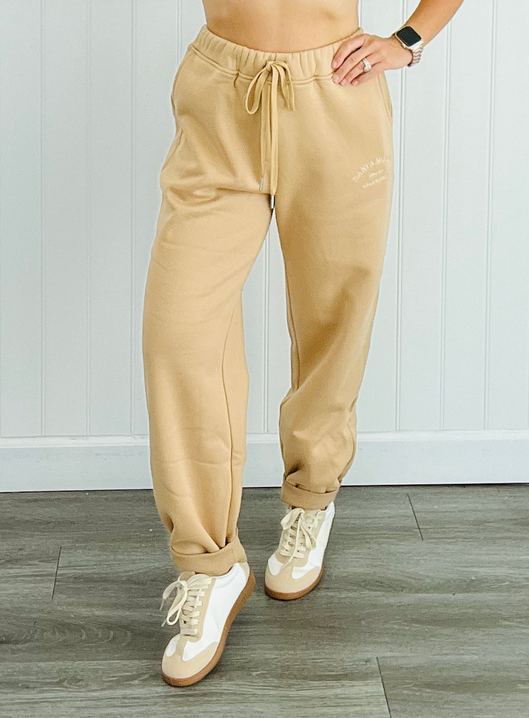 Beige Embroidered Santa Monica Joggers (Reg)