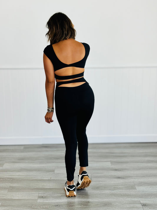 Black Cut Out Bra & Leggings Set (Reg)