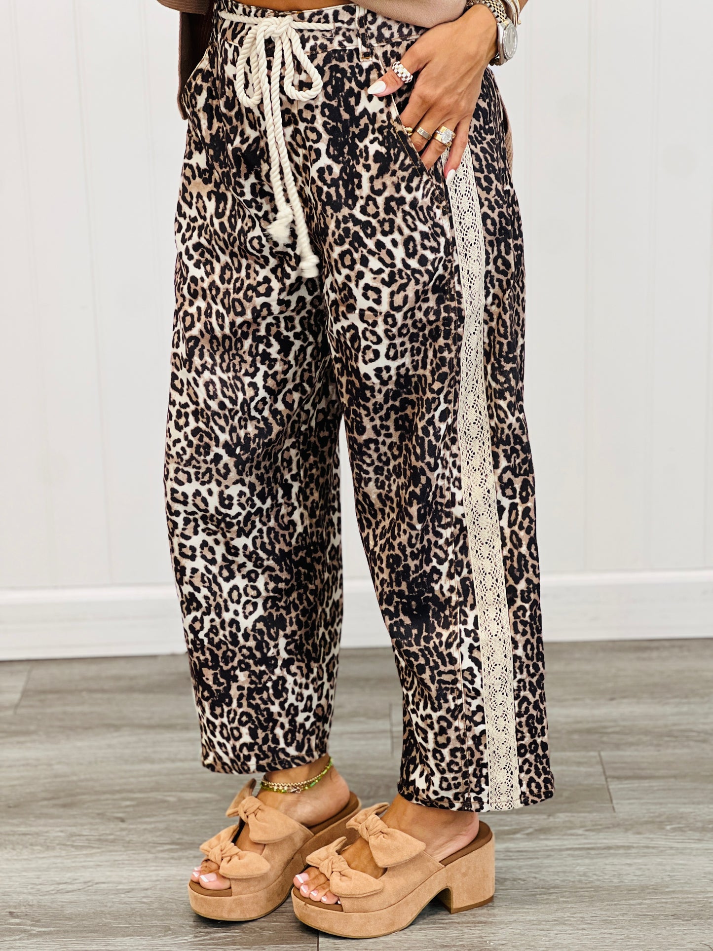 Leopard Crochet Lace Side Stripe Pants (Reg & Plus)