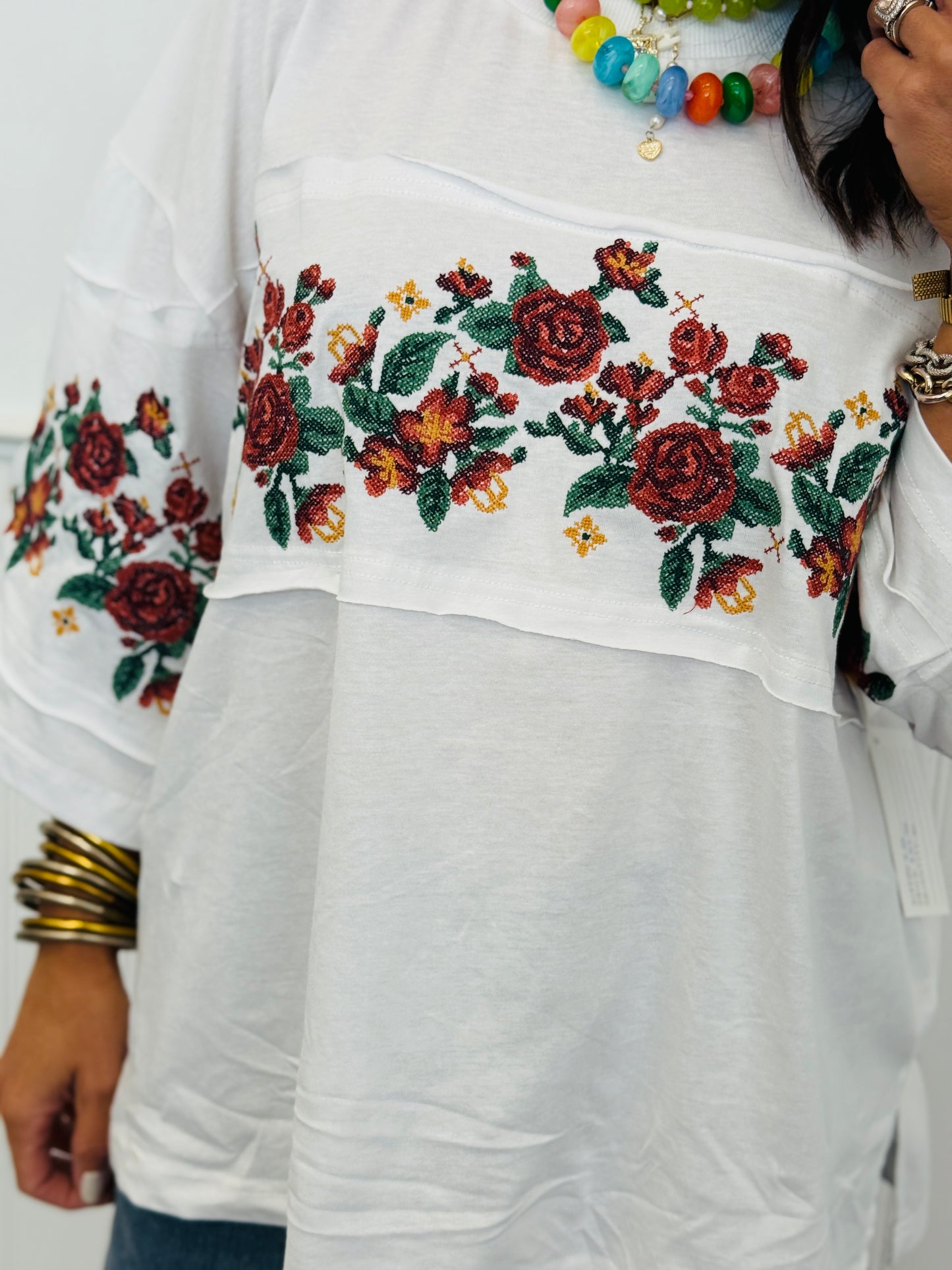 White Floral Embroidered Boxy Top (Reg & Plus)