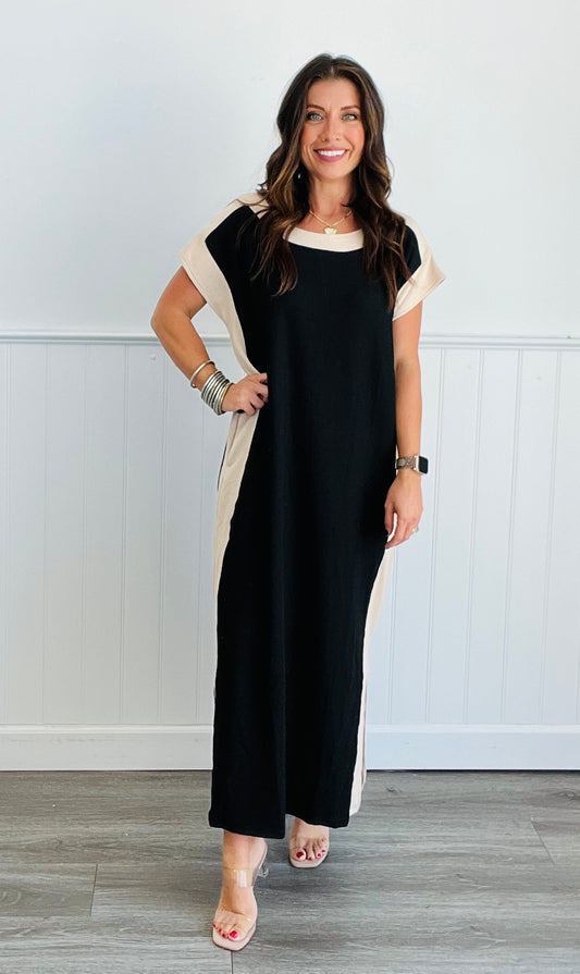 Black Effortless Chic Midi Dress (Reg.)