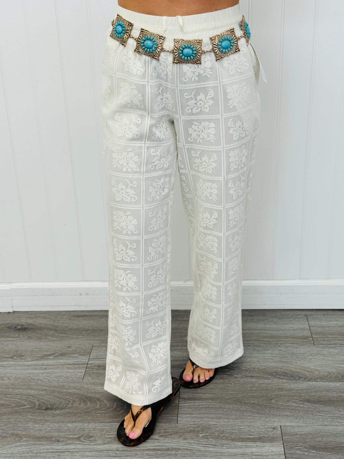 Ivory Floral Crochet Pattern Pants (Reg.)