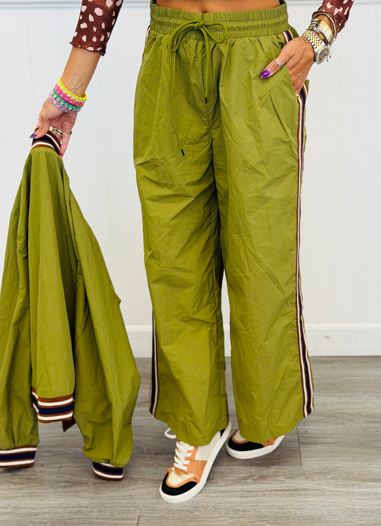 Green Moss Side Stripe Pants (Reg.)