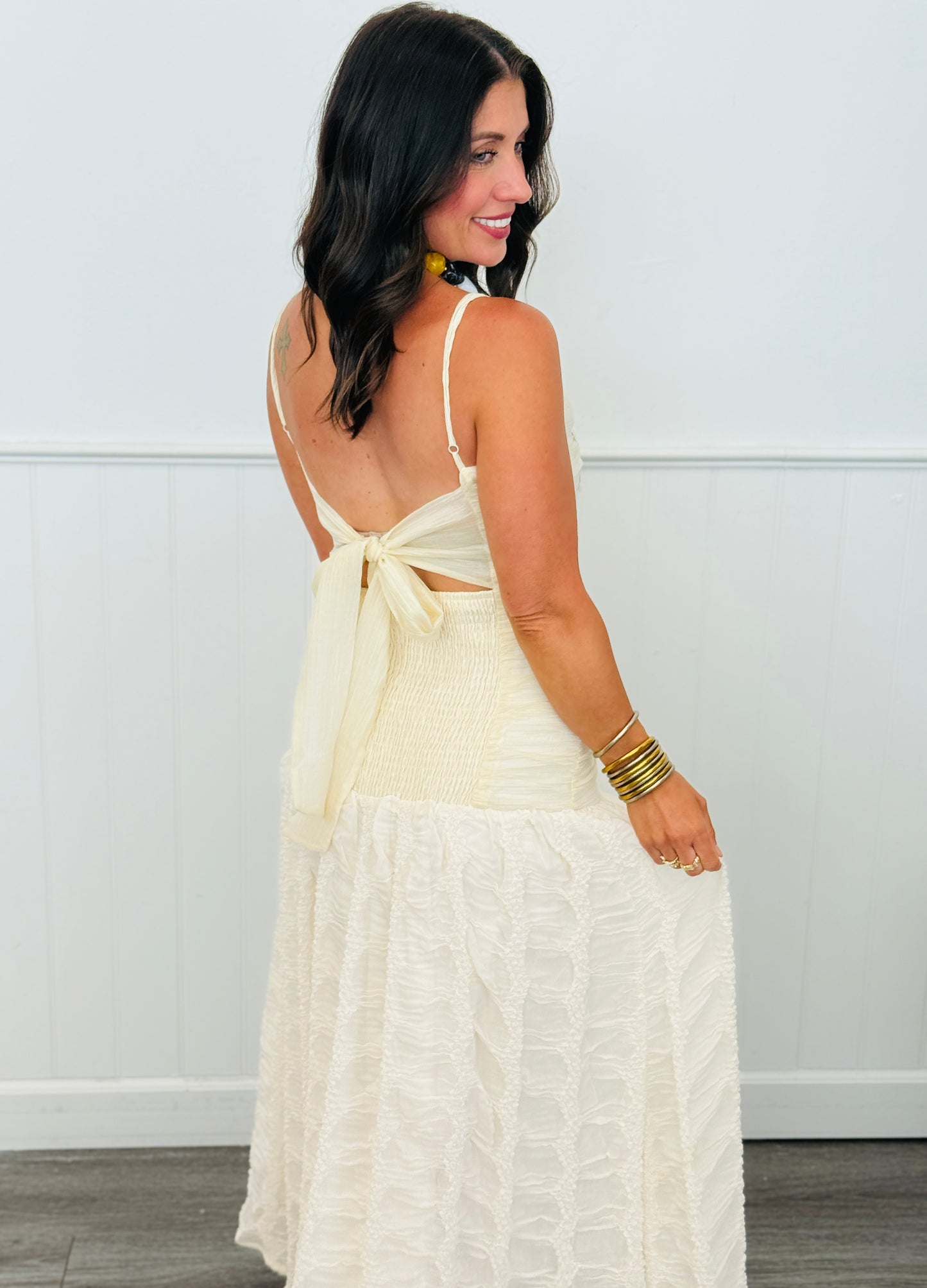 Cream Ruched Bow Back Maxi Dress (Reg.)