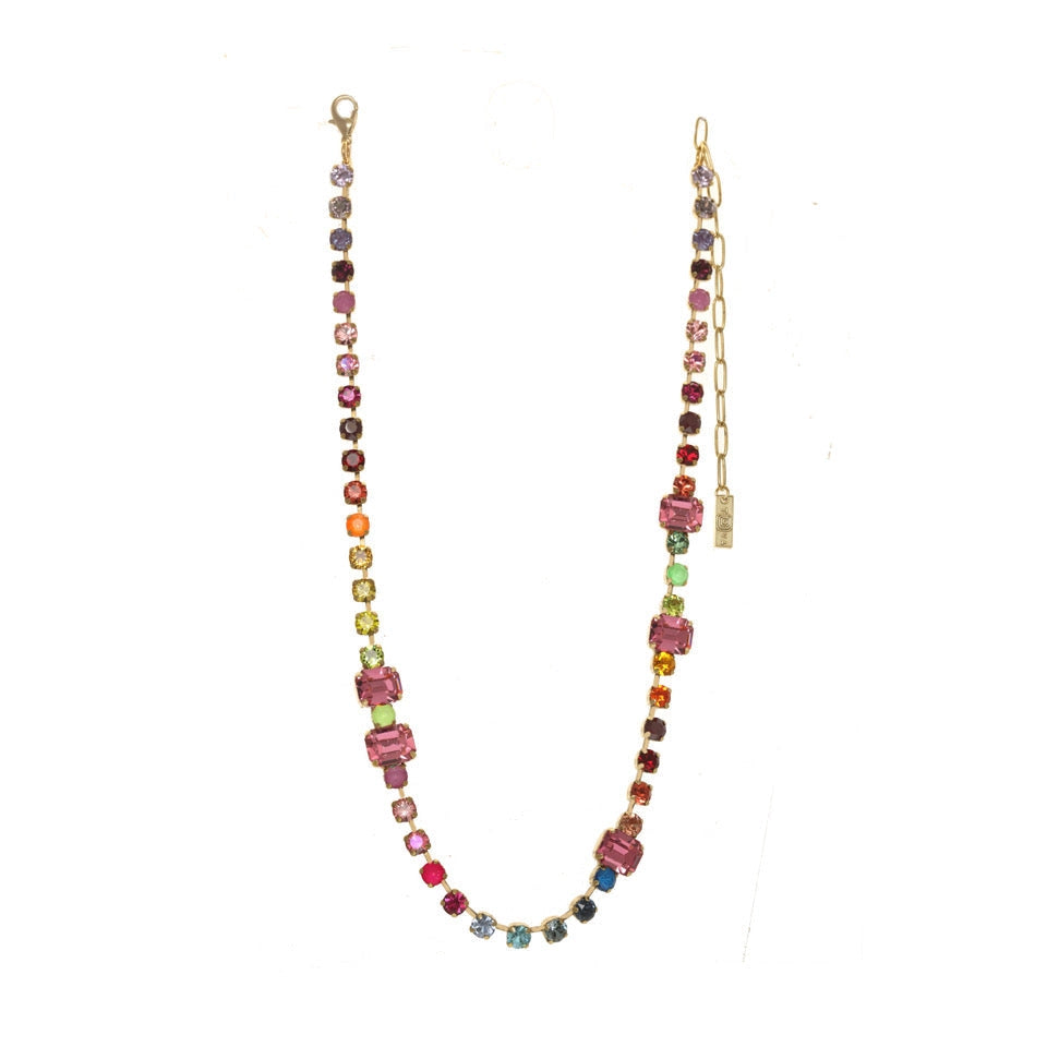 TOVA - The Aaralyn Necklace in Pink Berries