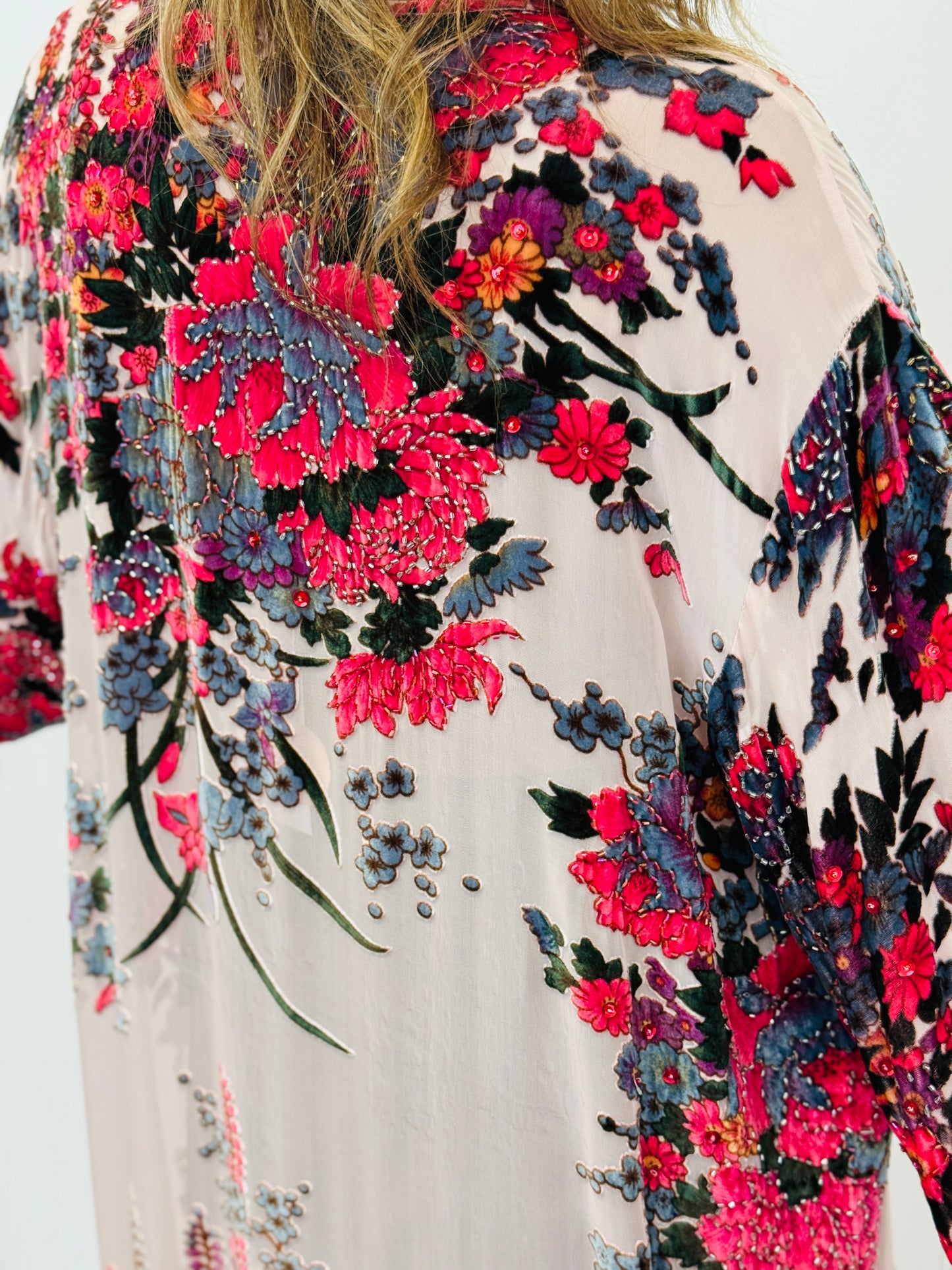 Floral Embellished Fringe Hem Open Cardigan (One Size)