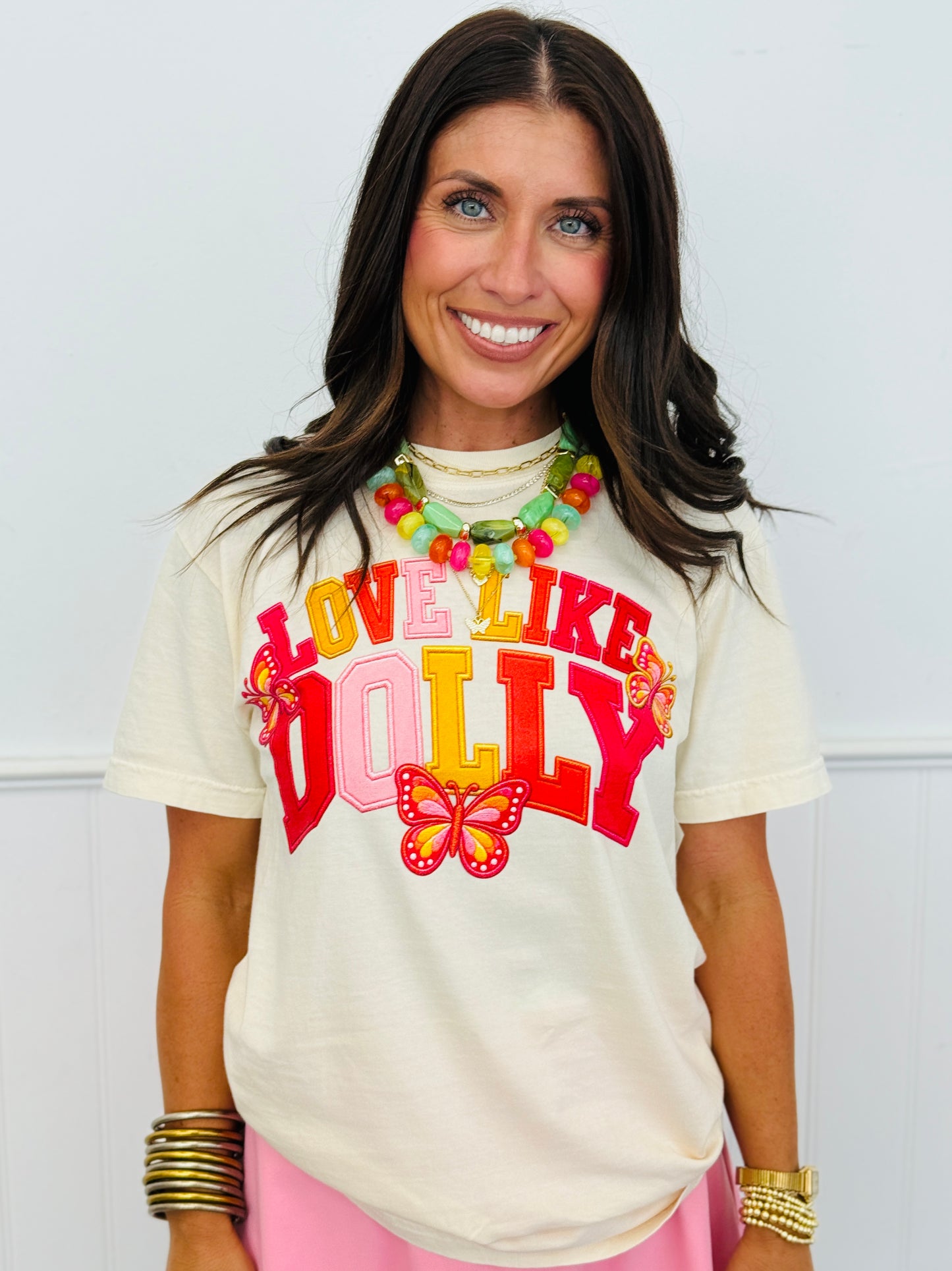 Love Like Dolly Graphic Tee (Reg. and Plus)