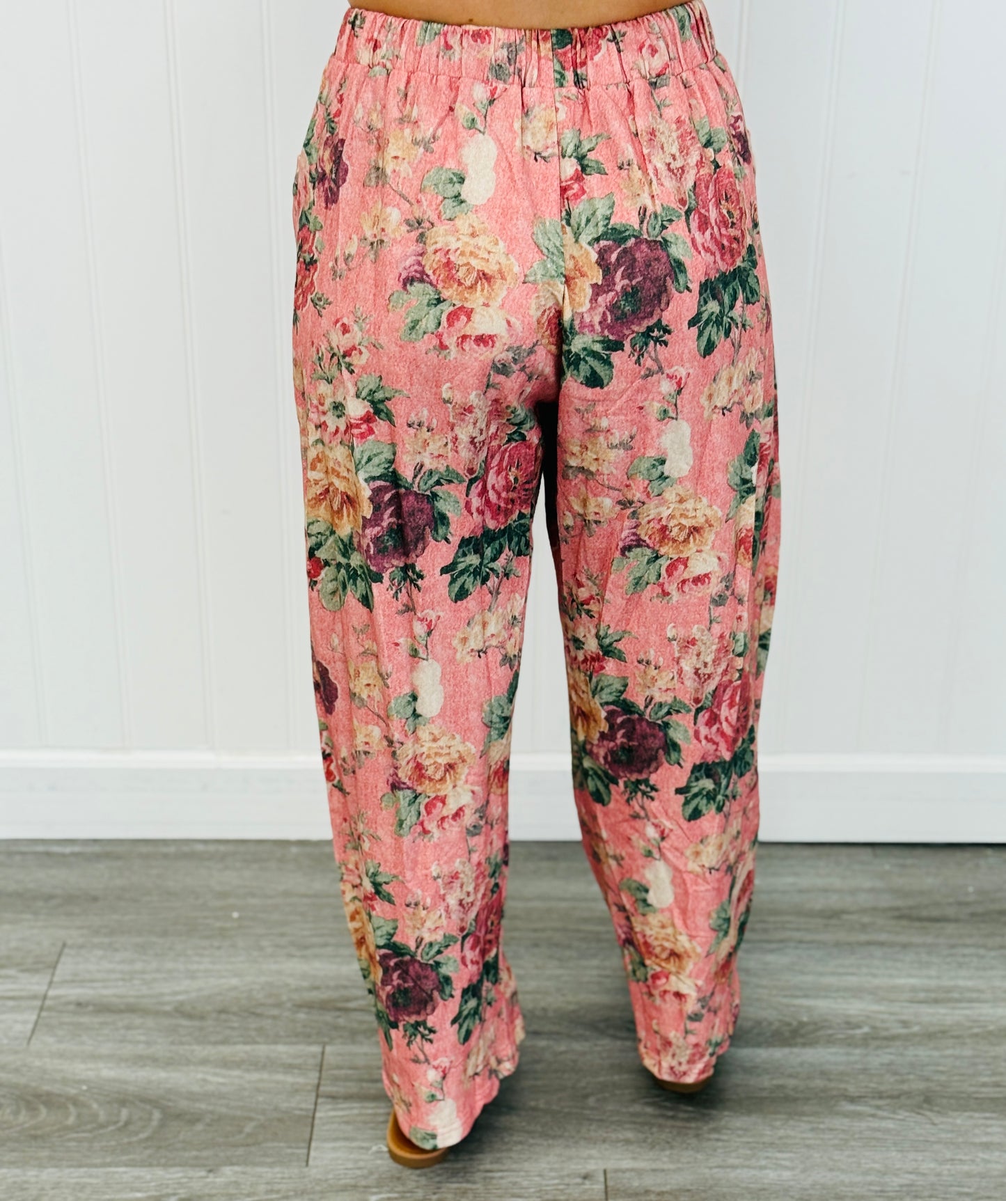 Pink Garden Floral Top & Jogger Pants Set (Reg & Plus)