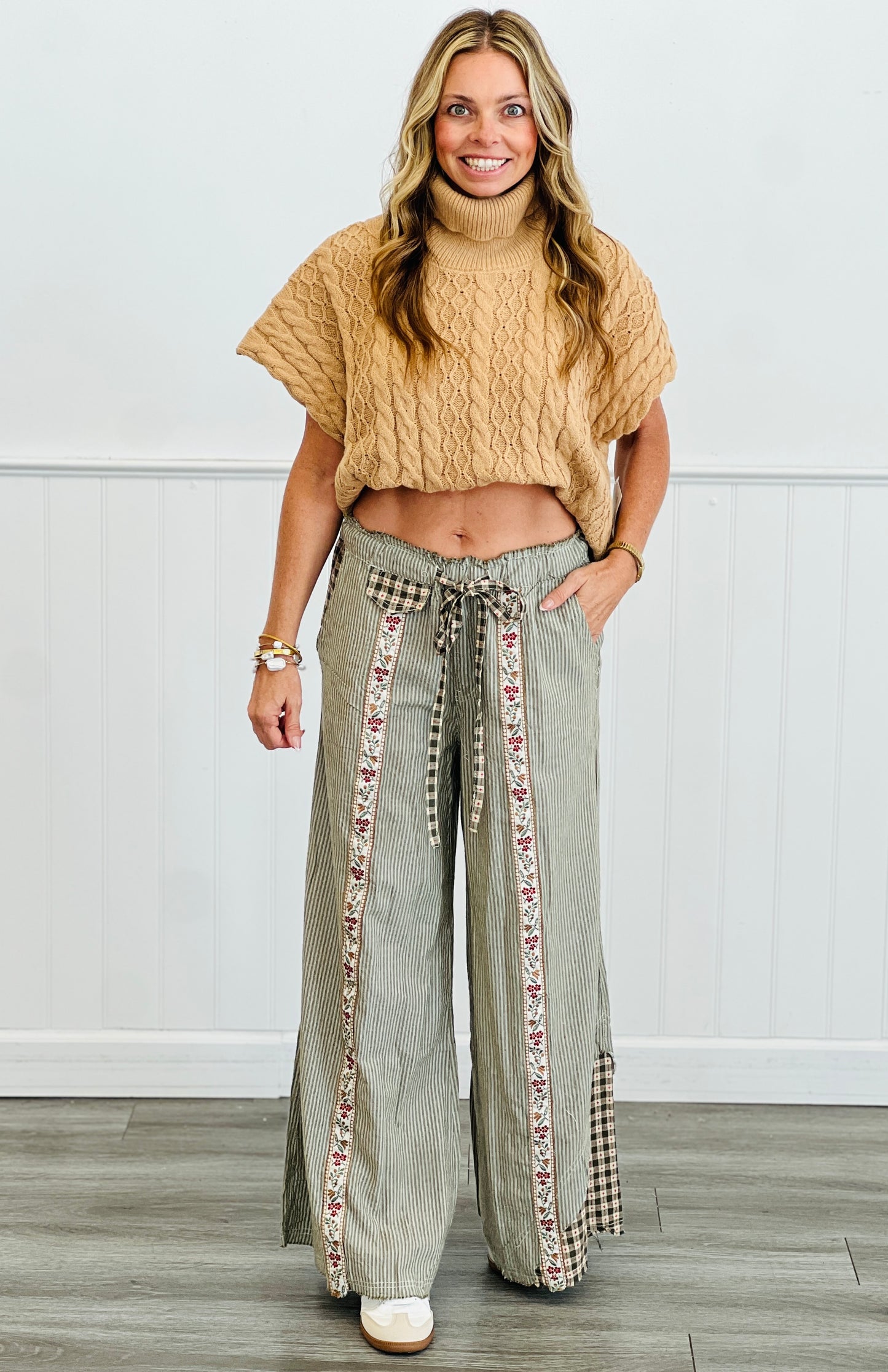 POL Olive Stripe Floral Trim Baggy Pants (Reg.)