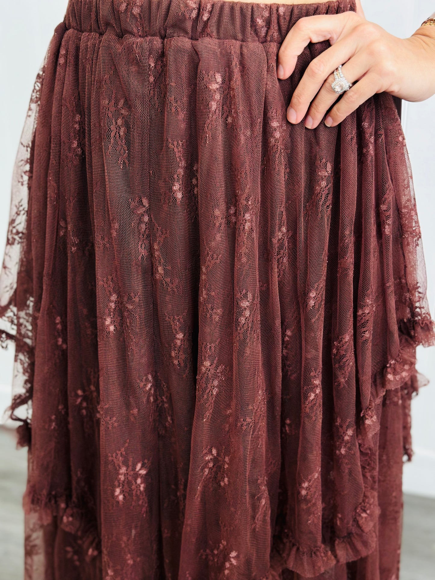 Chestnut Lace Midi Skirt (Reg & Plus)