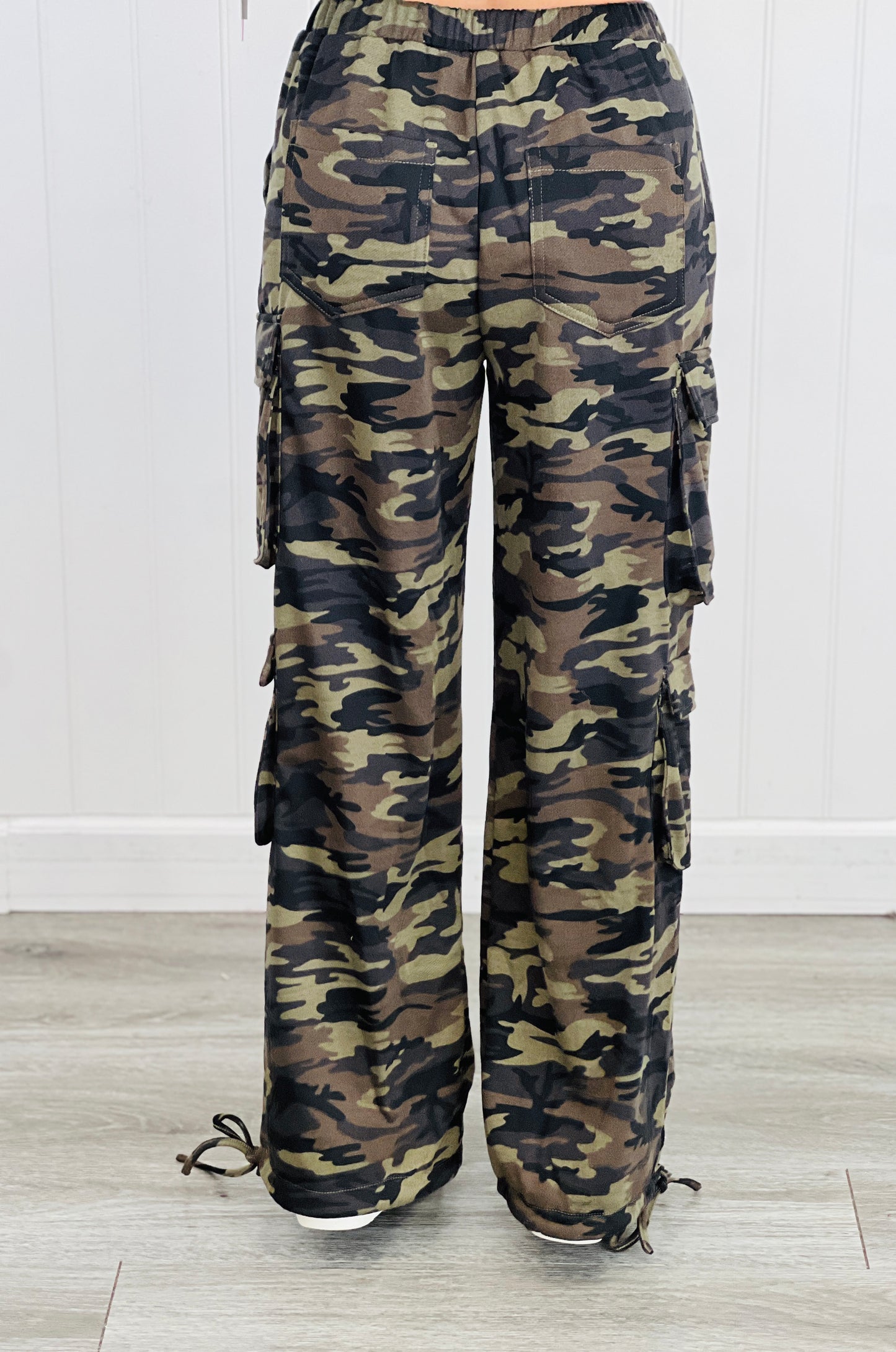 Olive Camouflage Cargo Pants (Reg & Plus)