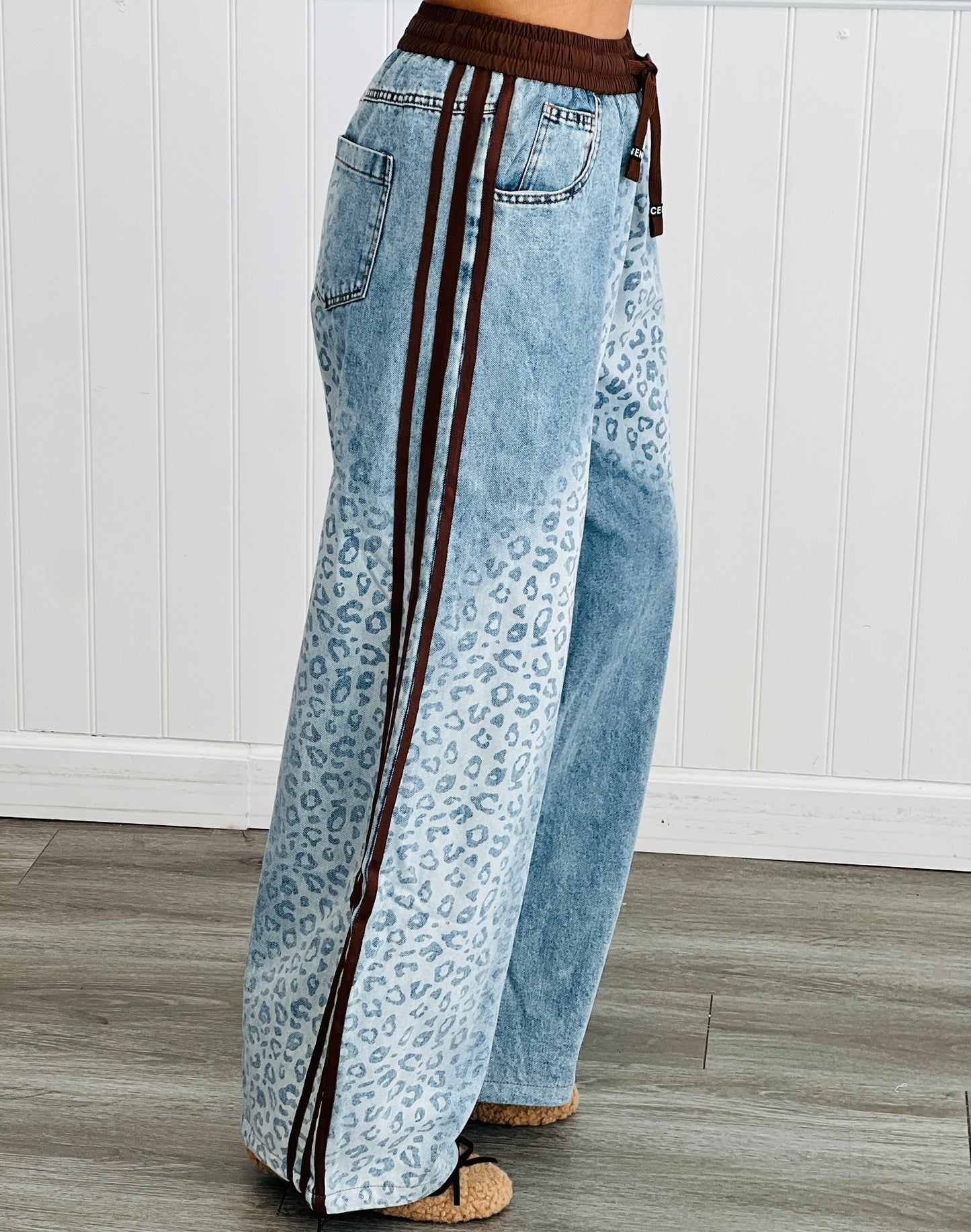 Denim Leopard Brown Stripe Pants (Reg.)