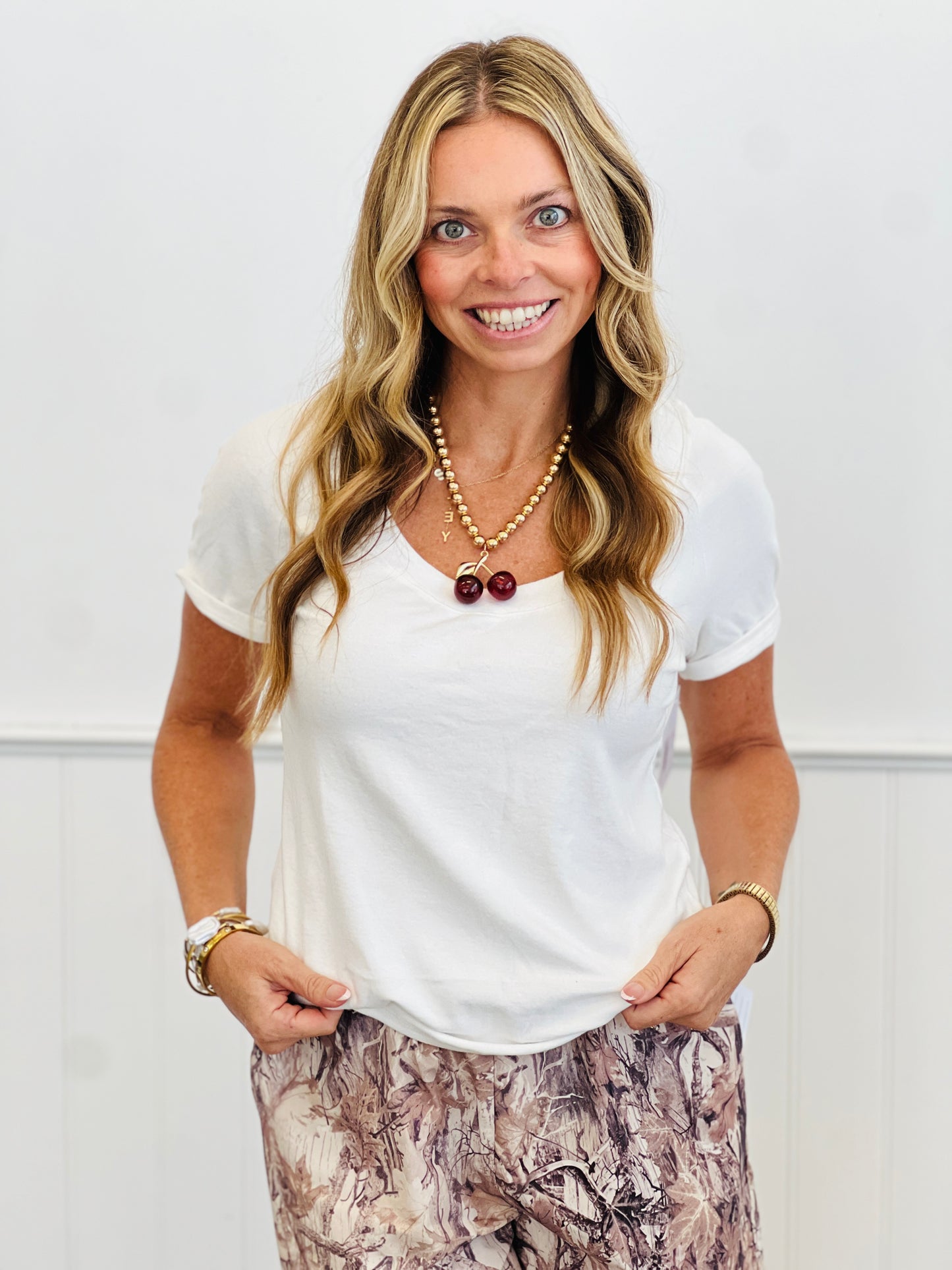 Round Neck Short Sleeve Top (Reg. and Plus) - 3 Colors