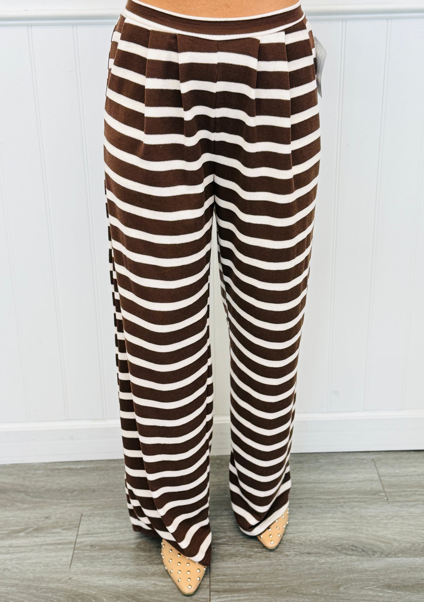 Brown/White Stripe Pleated Pants (Reg.)