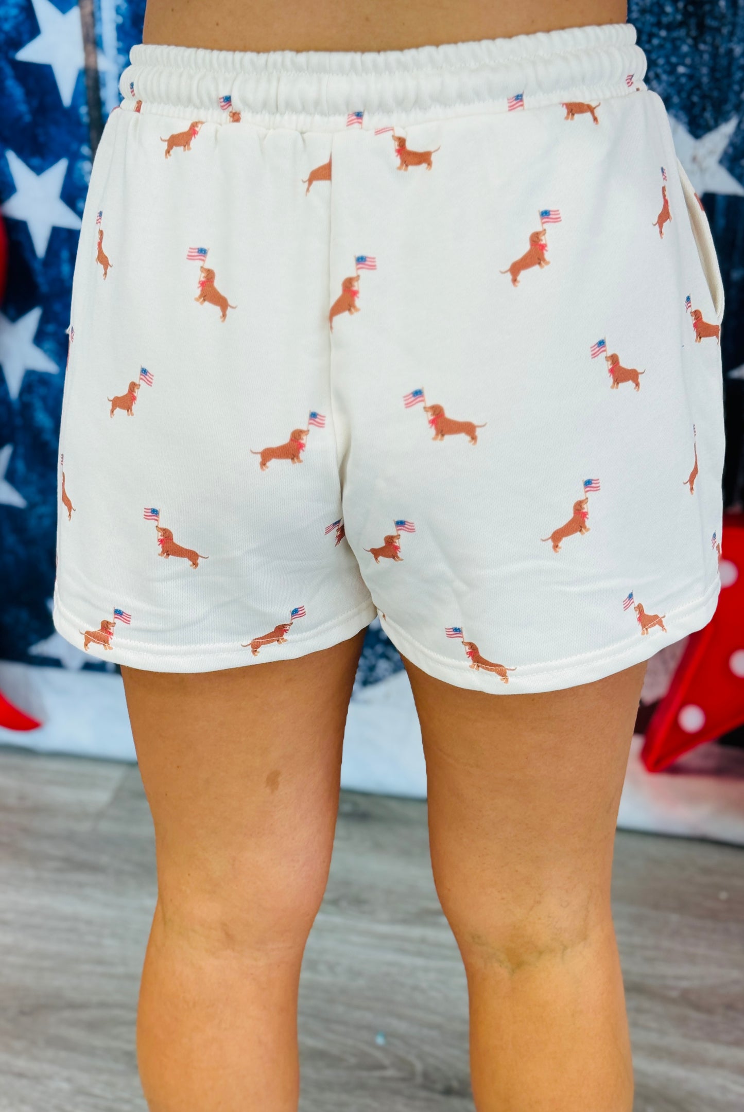 Cream Dog Print Sweat Shorts (Reg.)
