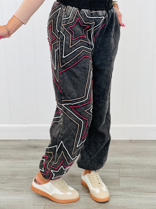 Oli & Hali Black Star Applique Jogger Pants (Reg.)