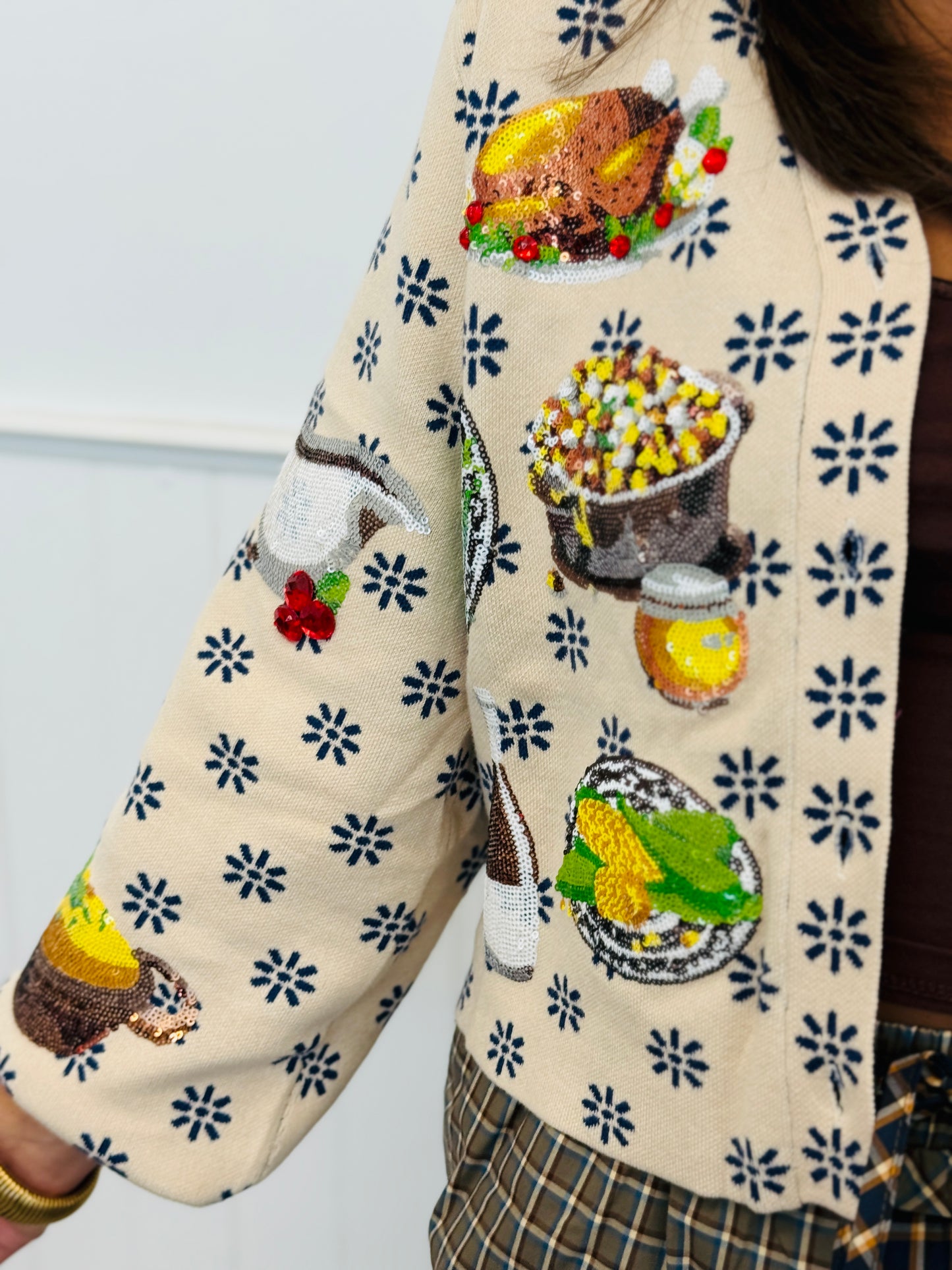Queen Of Sparkles Ivory Flower Print Thanksgiving Meal Cardigan (Reg. and Plus)