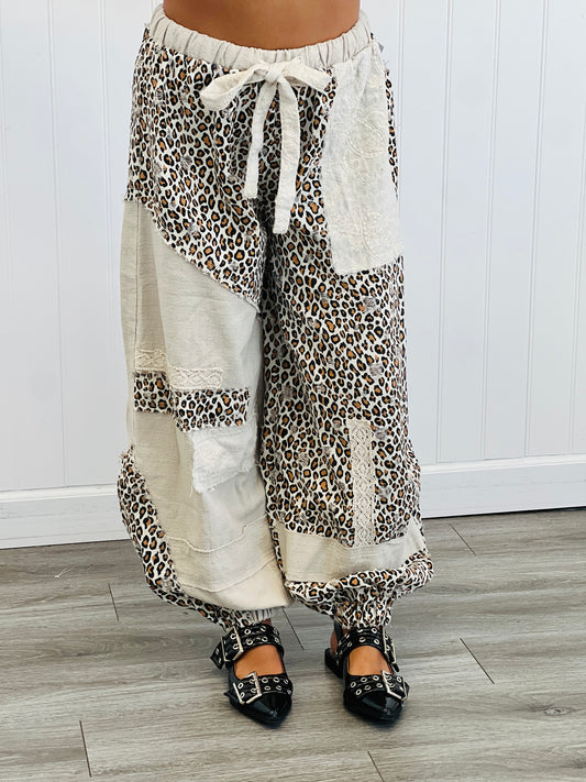 POL Almond Leopard Patchwork  Baggy Joggers (Reg.)