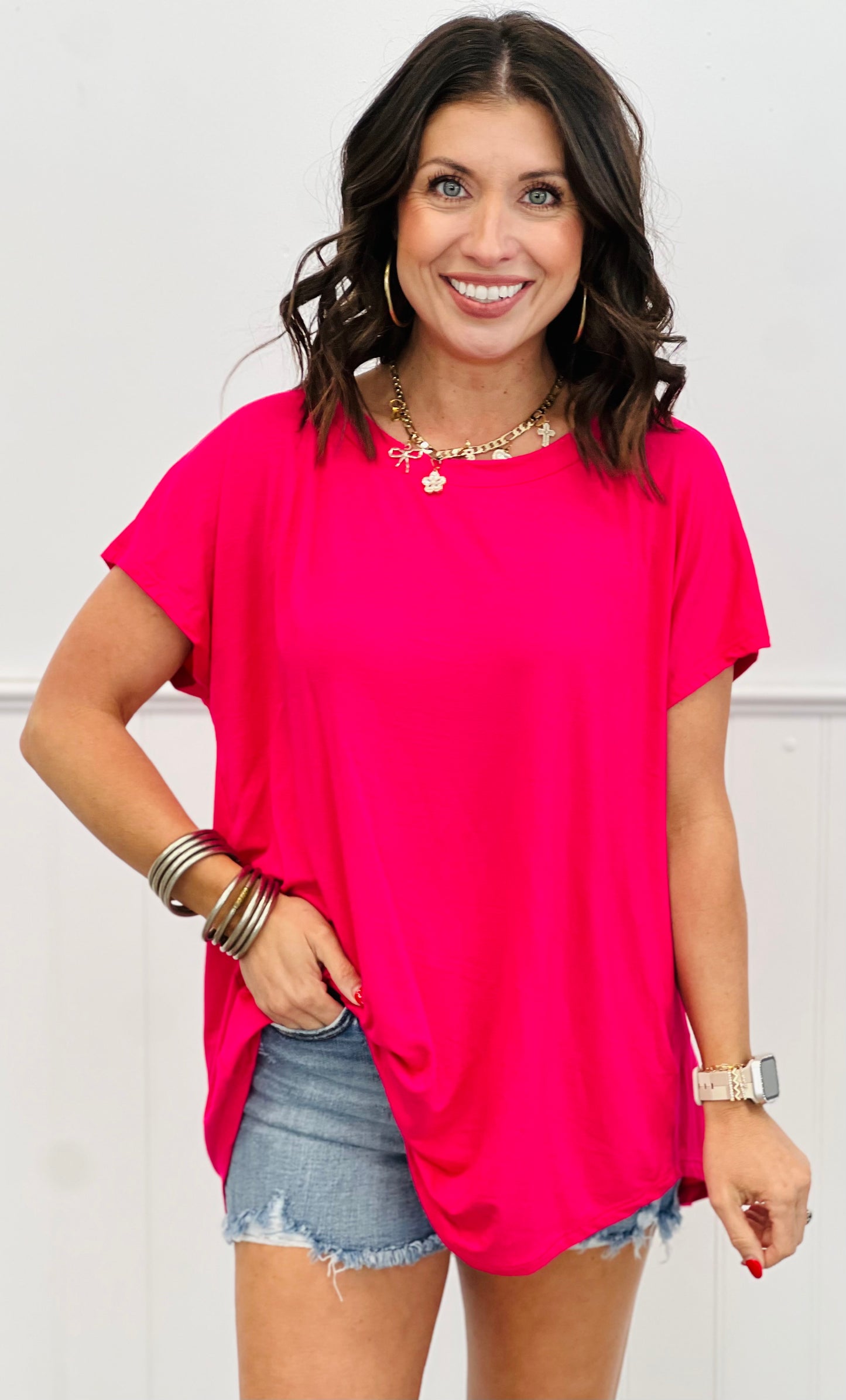 Solid Round Hemline Short Sleeve Top (Reg. & Plus)- 4 Colors