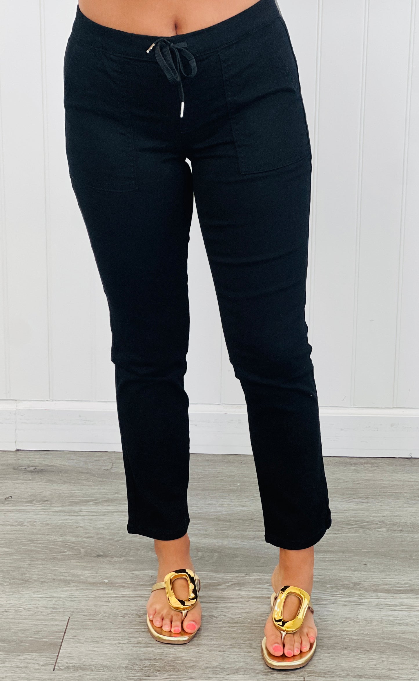 Black High Rise Cropped Pull On Pants (Reg. and Plus)