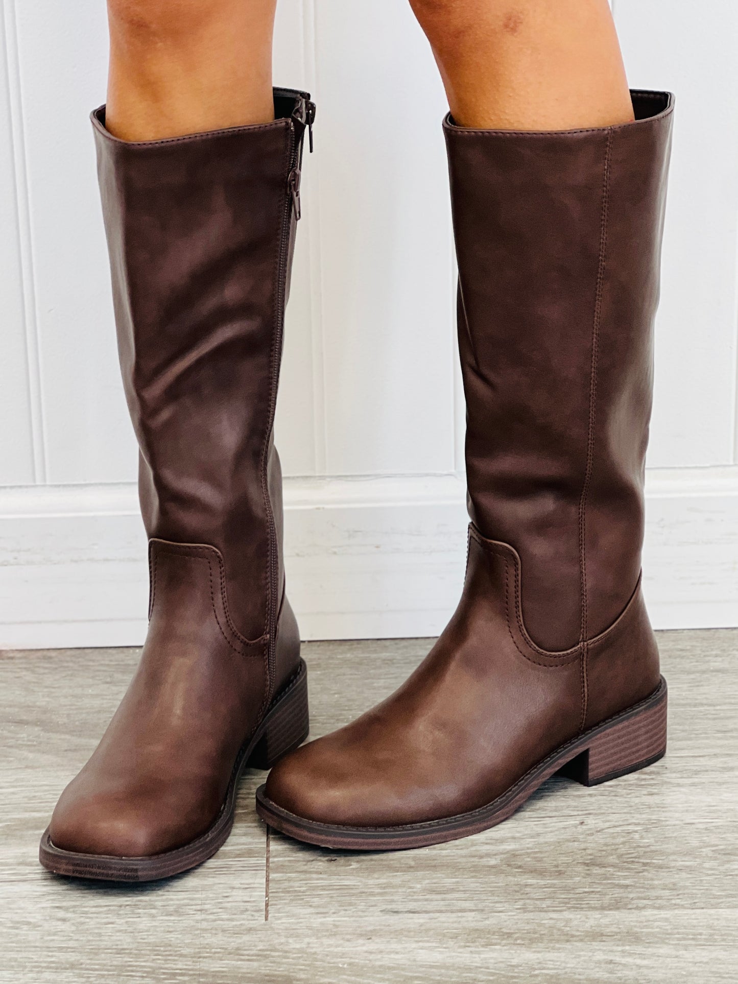 The Jojo Boots in Brown