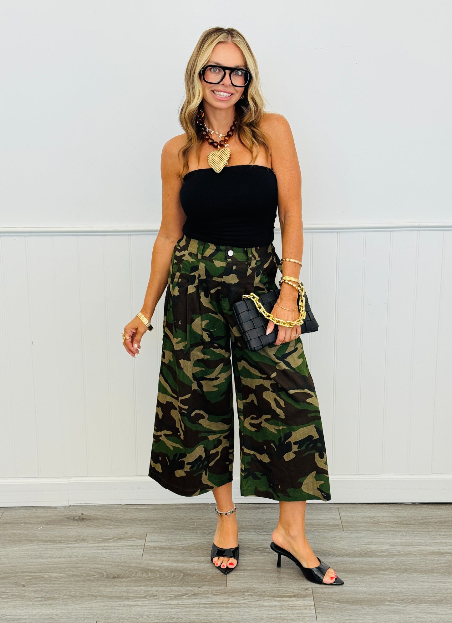 Camo Print Cropped Pants (Reg. and Plus)