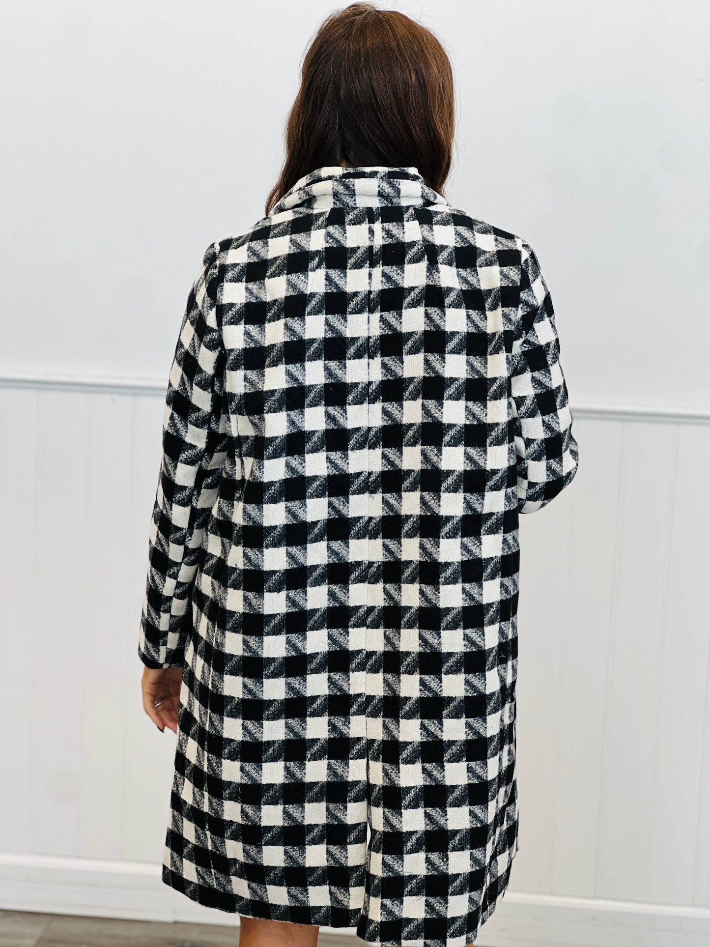 Black/White Tweed Double Button Coat (Reg. and Plus)