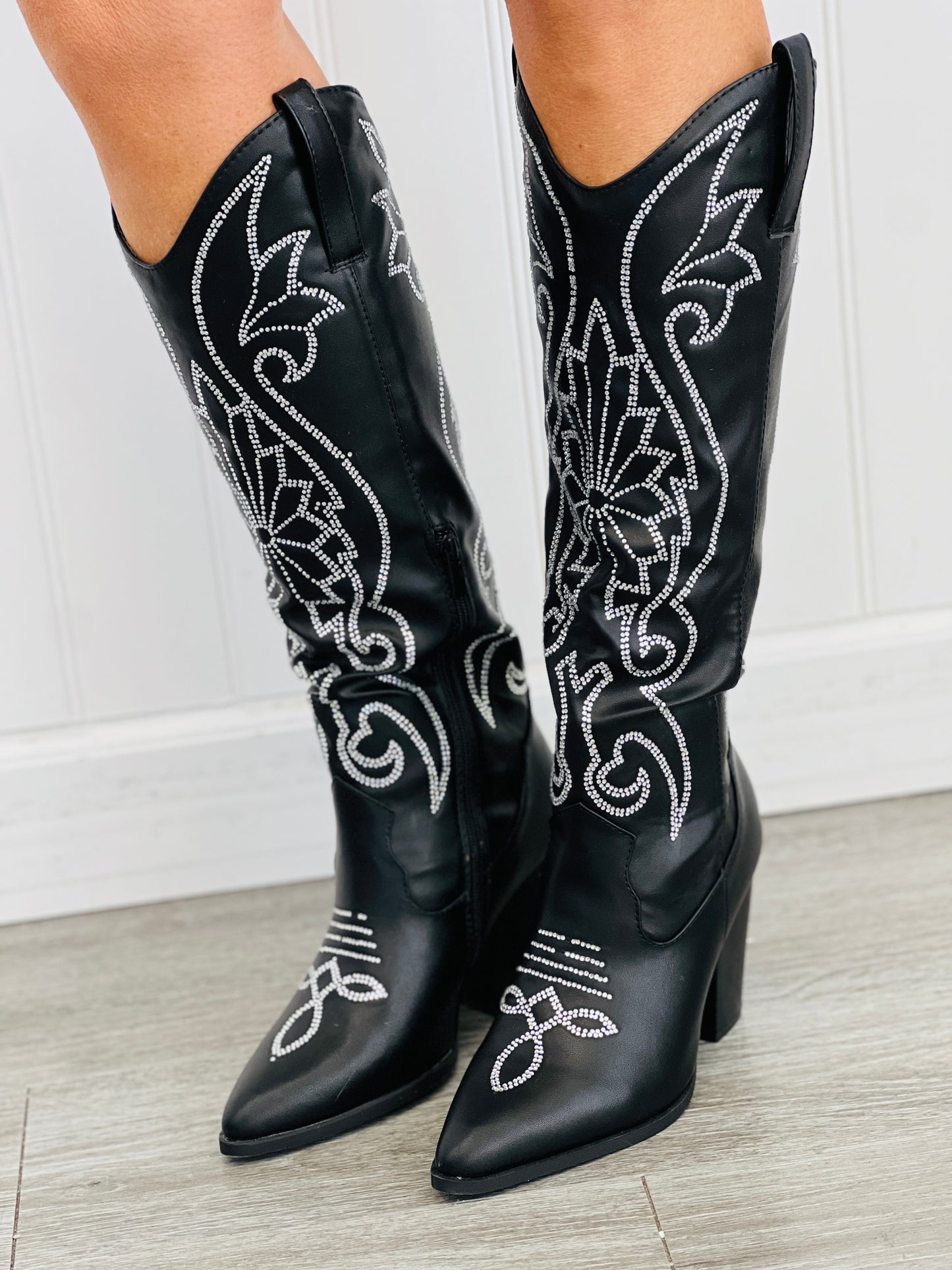 Black Desert Darling Western Boots