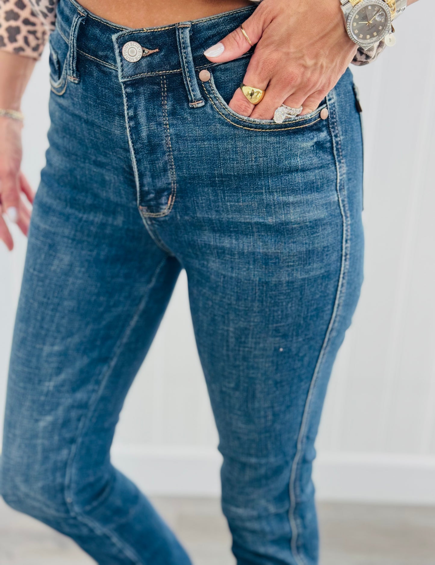 Judy Blue In The Moment Tummy Control Skinny Jeans (Reg. and Plus)