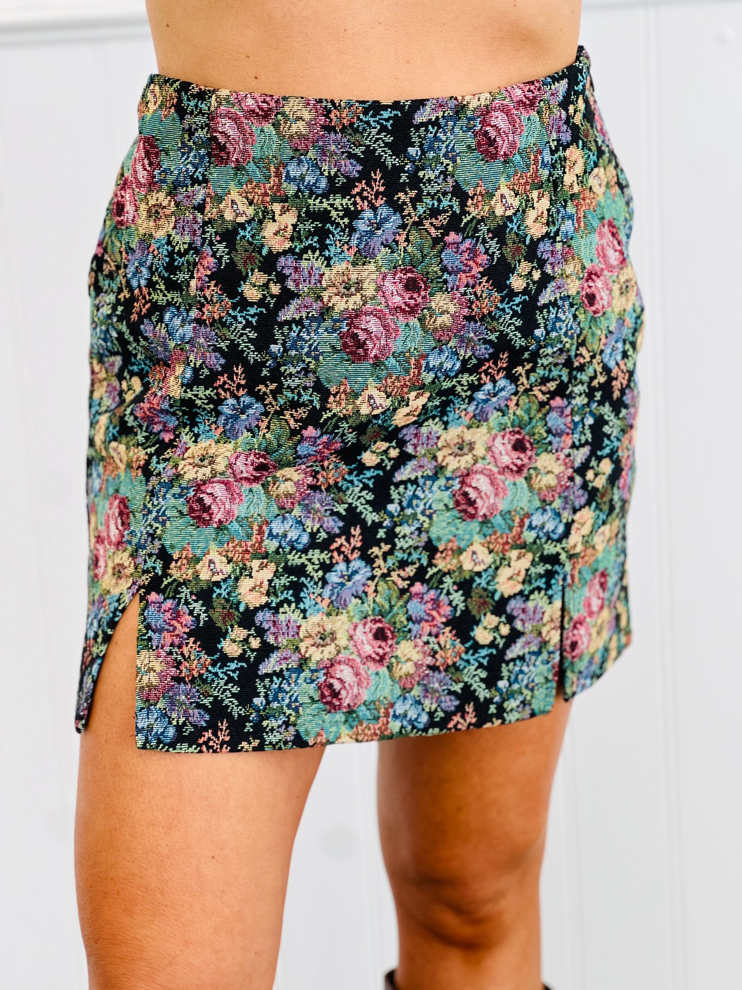 Black Multi Floral Mini Skirt (Reg.)