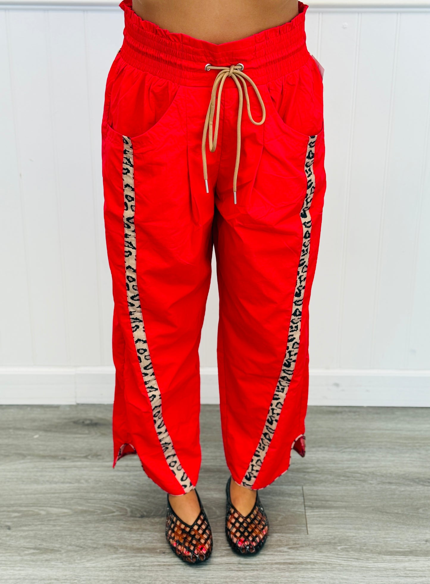Cheetah Side Stripe Windbreaker Pants (Reg.) - 2 Colors