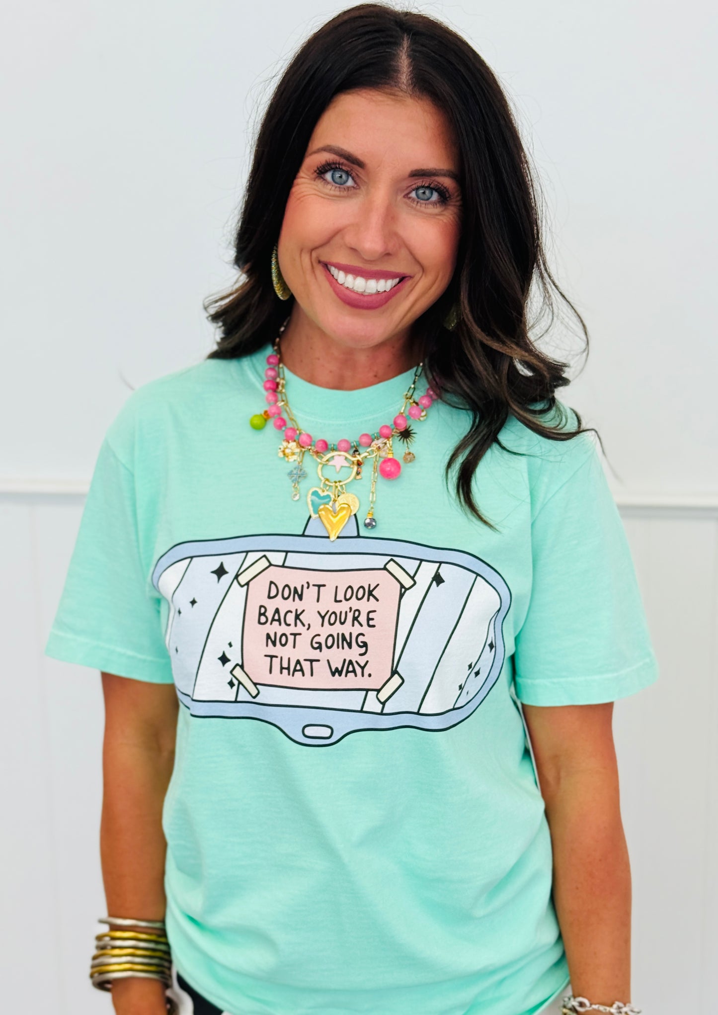 Don't Look Back Tee (Reg. and Plus)