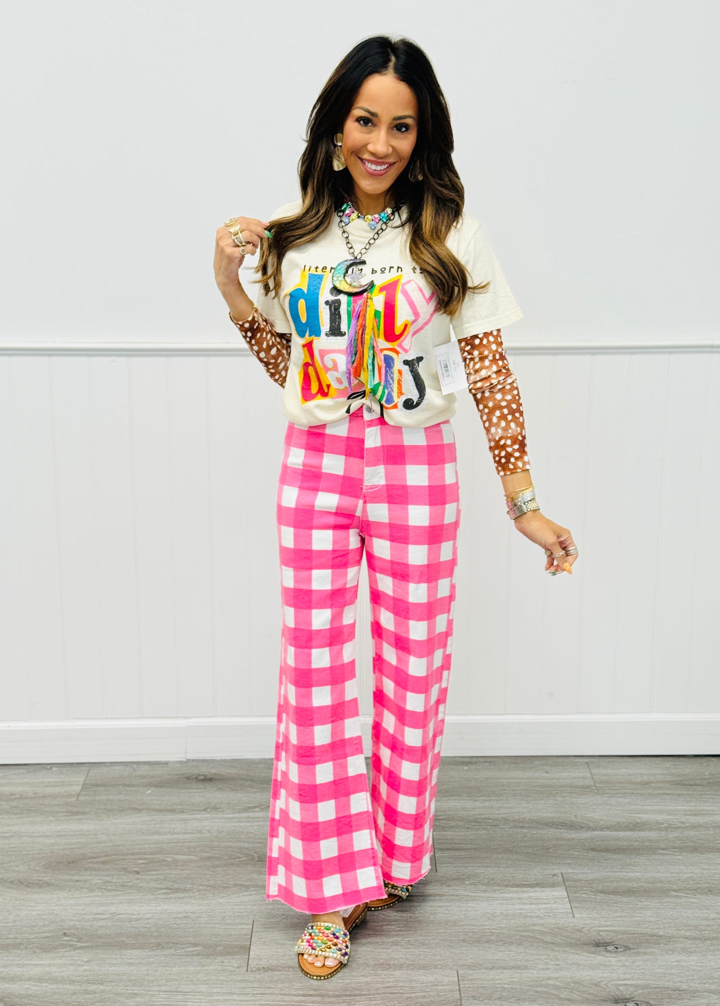 Dilly Dally Darling Tee (Reg. and Plus)