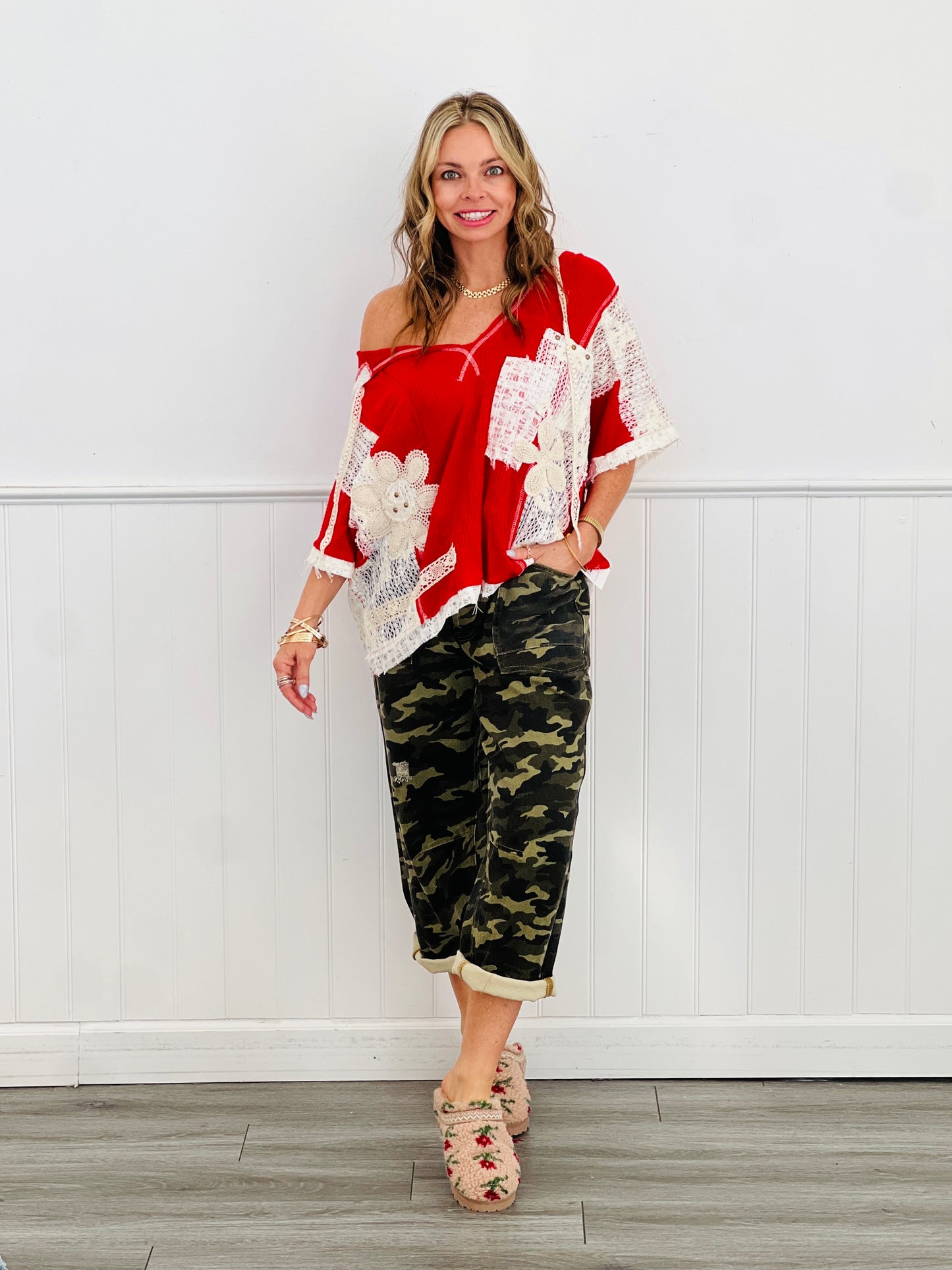 POL Ruby Floral Patch Crochet Lace Top (Reg.)