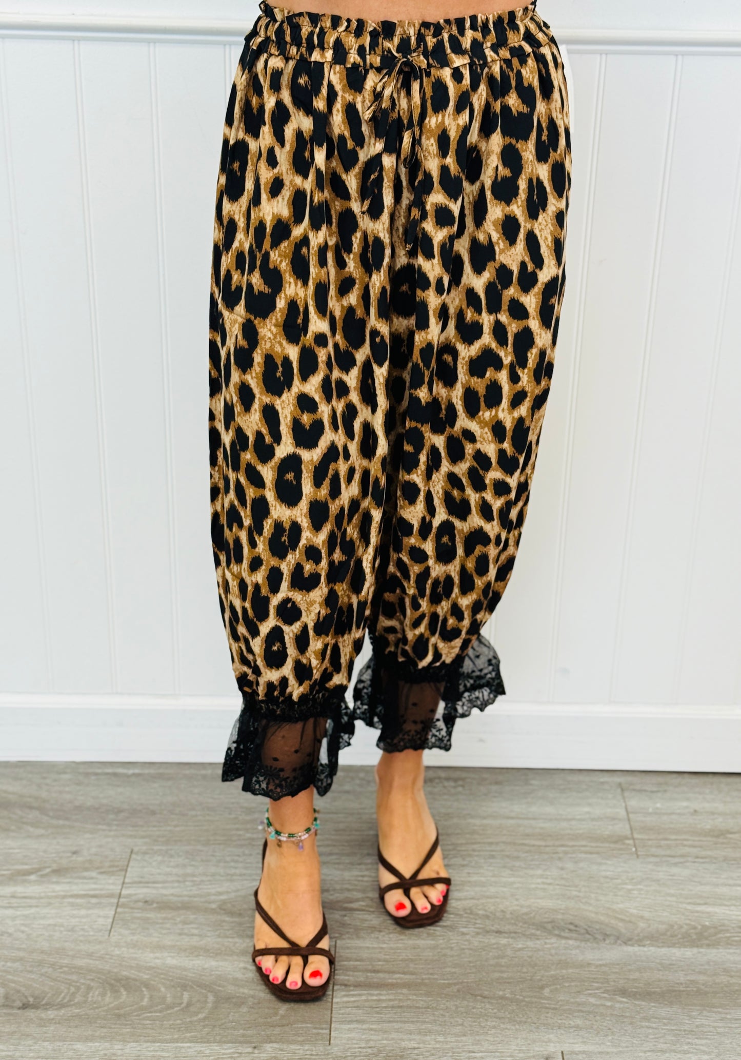 Brown Leopard Lace Hem Blomer Pants (Reg & Plus)