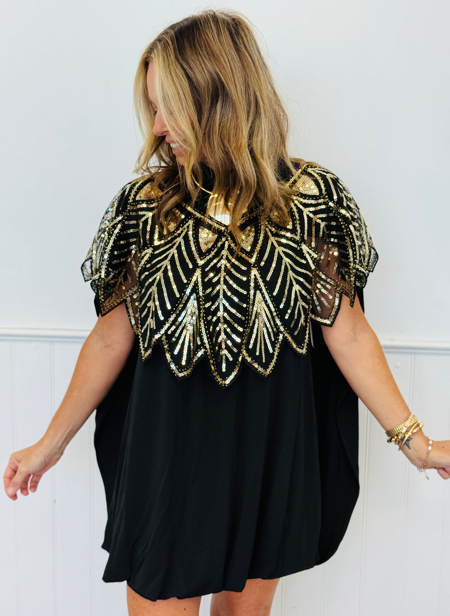 Black Sleeveless Bubble Hem Mini Dress (Reg.)