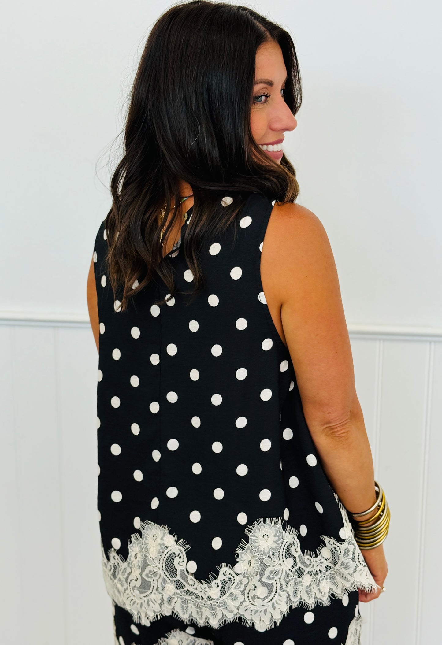 Sleeveless Scallop Lace Trim Polka Dot Top (Reg.) - 2 Colors