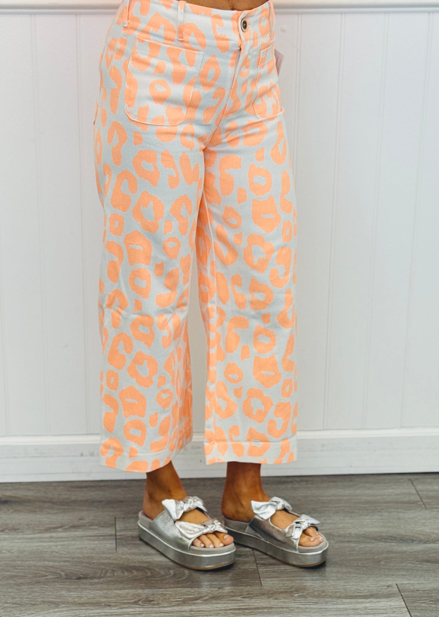 Neon Leopard Cropped Pants (Reg)-3 Colors