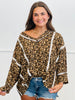 Leopard Print Contrast Outseam Top (Reg.)