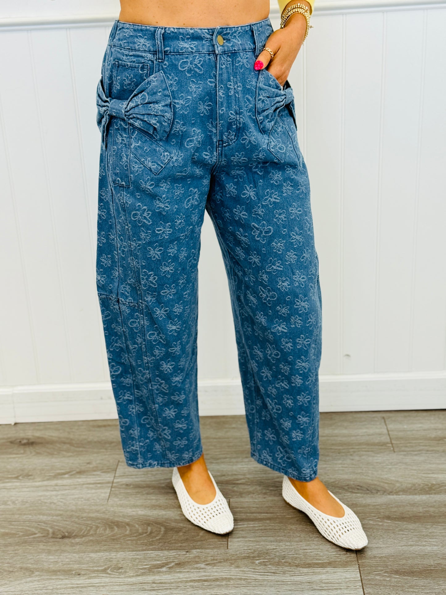 Washed Denim Bow Pockets Barrel Pants (Reg. and Plus)