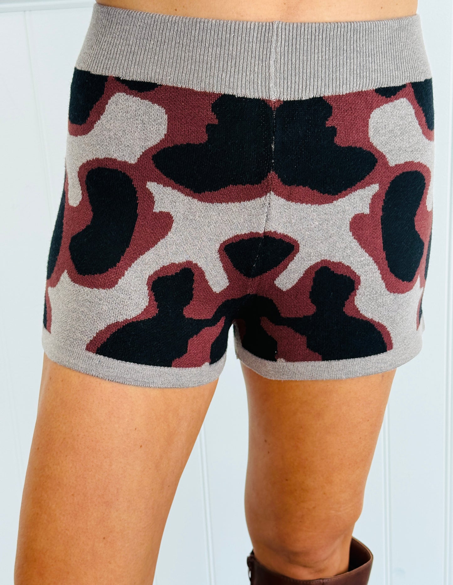 Grey Leopard Sweater Top & Shorts Set (Reg. & Plus)