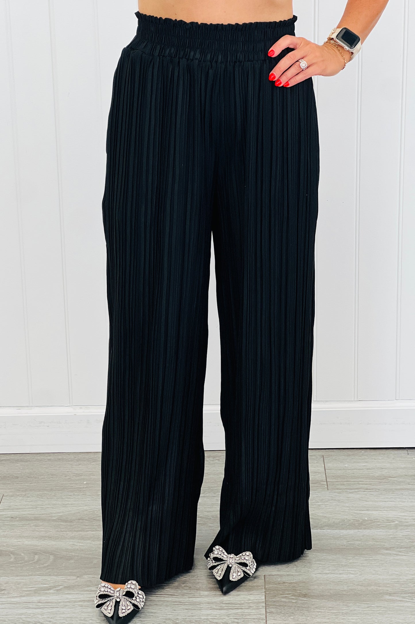 Pleated Perfection Flowy Pants (Reg & Plus)-2 Colors