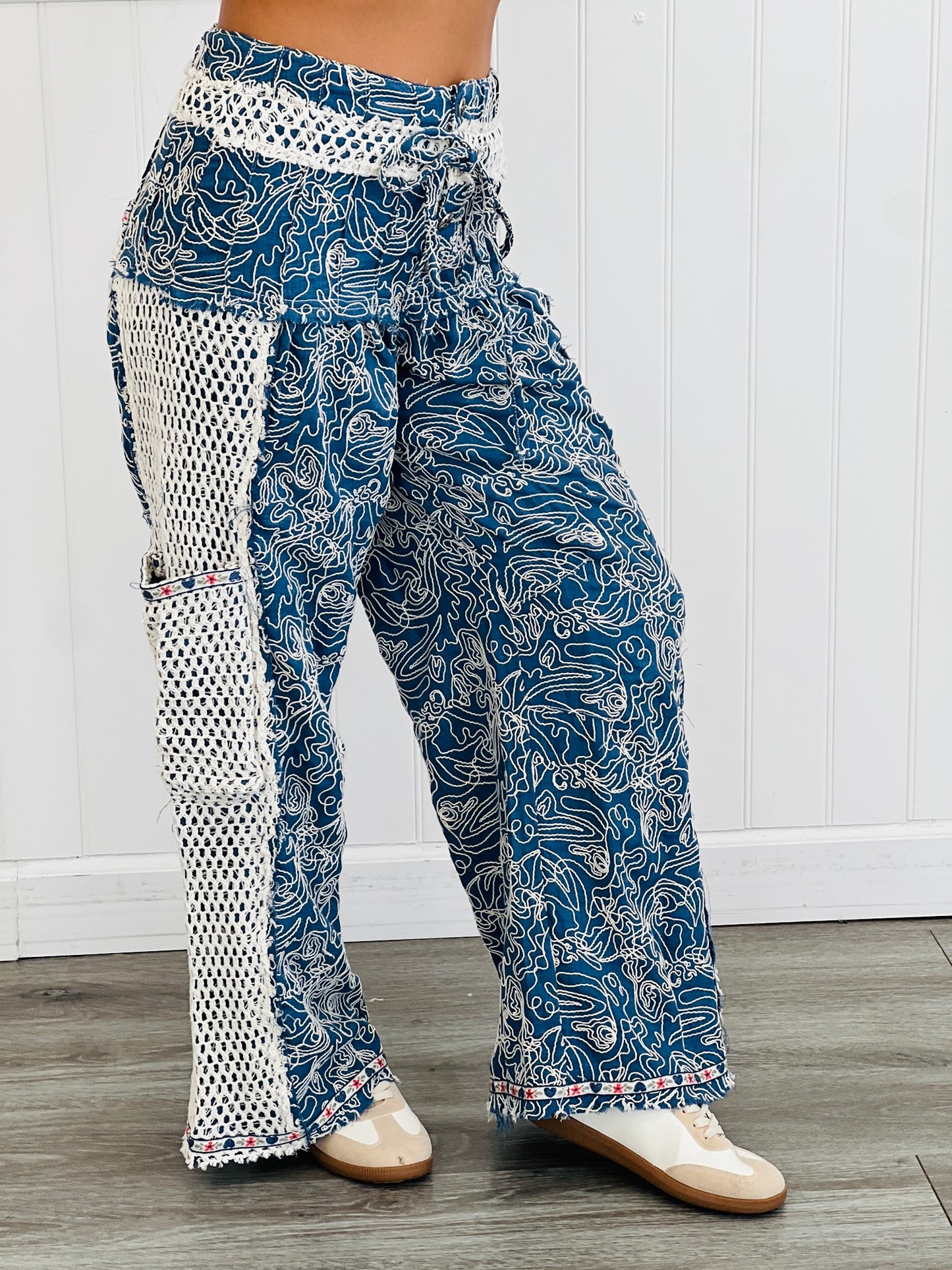 POL Flower Crochet Detailing Wide Leg Pants (Reg.)- 2 Colors