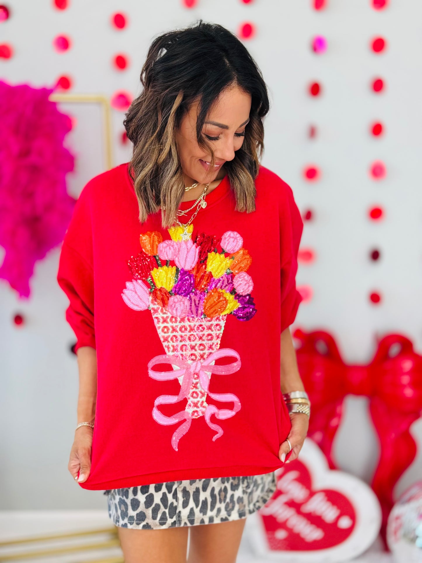 Queen Of Sparkles Valentine's Bouquet Sweatshirt (Reg. & Plus)